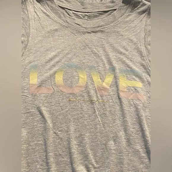 Spiritual Gangster Size Medium LOVE sleeveless crop tank - Picture 2 of 5